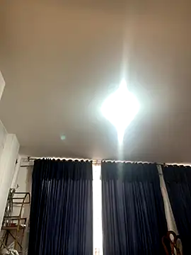 Freya Artemisa online show from September 27, 8:05 pm