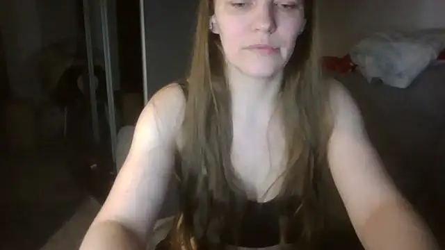 AnnaDiamond1 online show from April 17, 9:50 pm