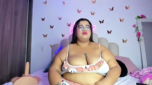 NaomiAsha online show from December 20, 12:03 am