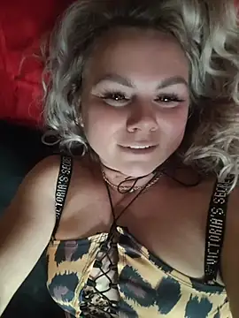 candy queeen online show from June 10, 10:19 pm