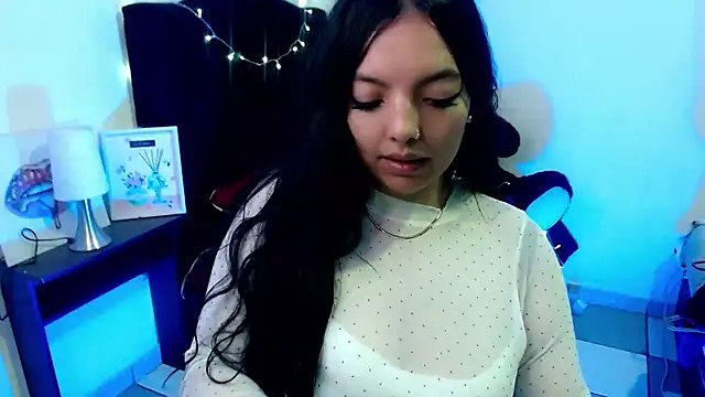 loren tits24 online show from July 7, 6:43 pm