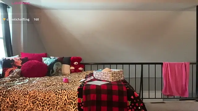 babybimbo online show from February 24, 4:49 pm