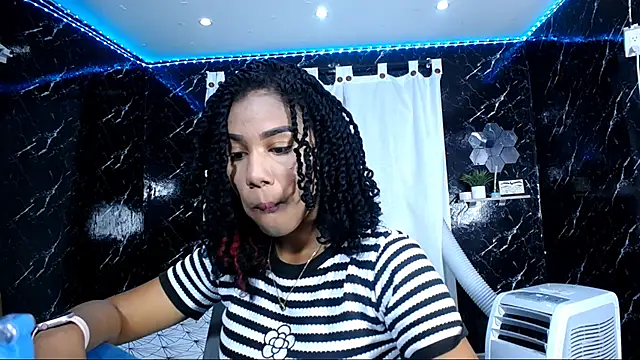 Hillary queen online show from September 26, 1:09 pm