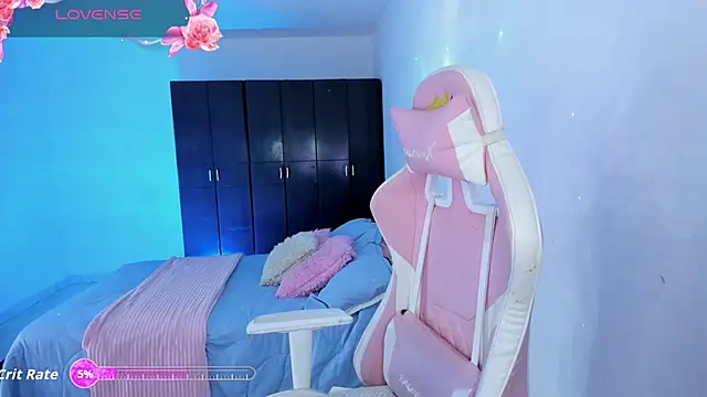 Tinylottie online show from April 1, 2:23 am