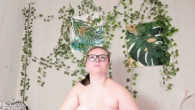 Seductive She Wolf online show from November 8, 3:17 pm