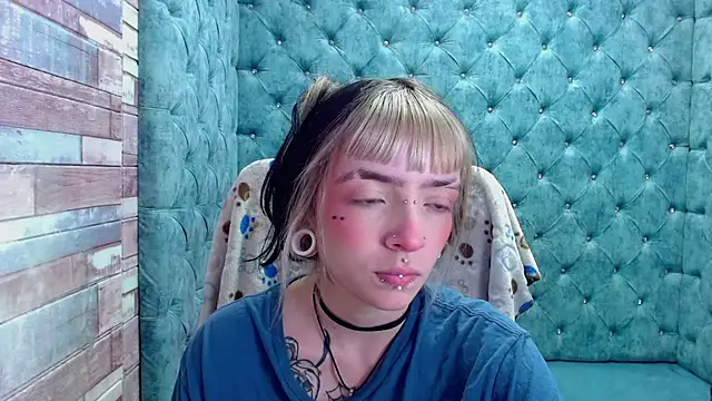 Samantha Smiith online show from October 30, 4:04 am