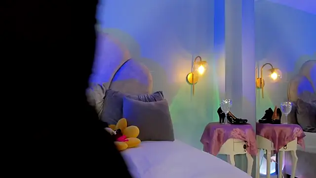 sweeet peach online show from September 19, 10:53 pm