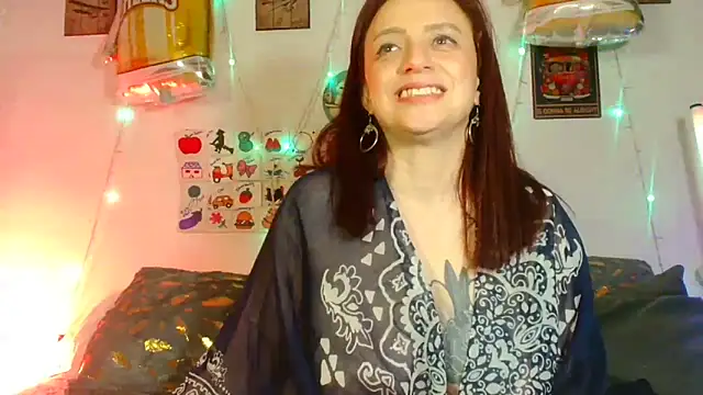 catalinamommyx online show from October 12, 9:12 am