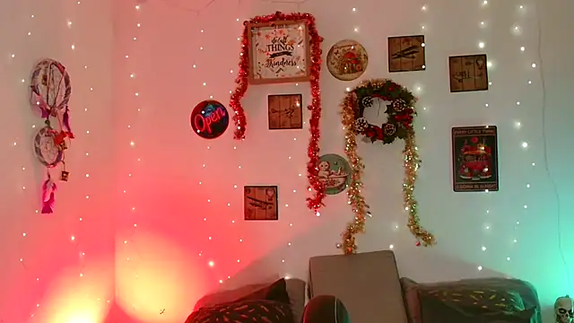 catalinamommyx online show from December 4, 1:41 am