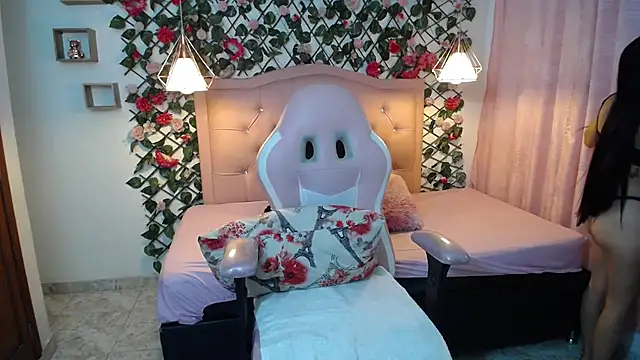 LucyCute 1 online show from October 3, 2:44 pm