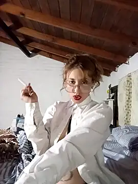 Viudanegraa online show from September 29, 10:59 pm