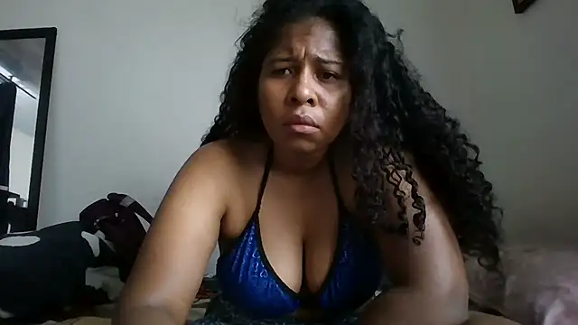 Ivon-09 online show from February 11, 1:23 pm