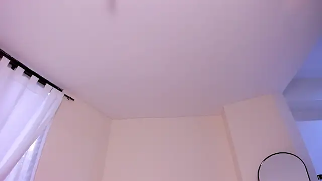 evely coelloo online show from October 24, 9:55 pm