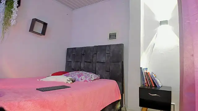 kitty myers online show from October 2, 6:35 pm