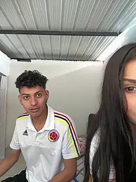 ValenSuarez25 online show from June 27, 6:14 pm