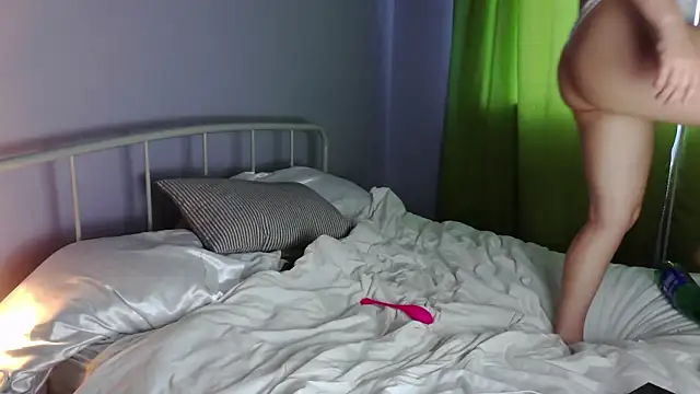 rachelxyung online show from June 23, 6:39 pm