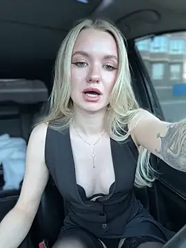 Devill Angel  online show from October 1, 11:26 am