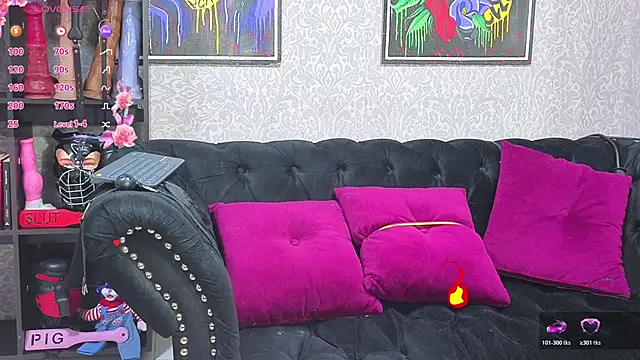 CamiilaMarti online show from March 11, 1:25 pm