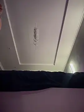 JoyFulLicss online show from April 18, 7:07 pm