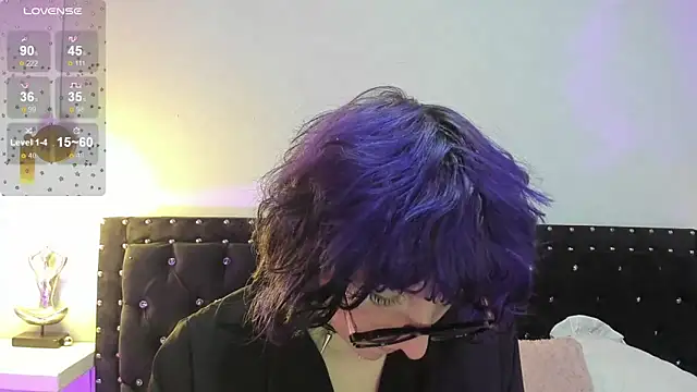 Ghosty Doll online show from February 18, 8:30 pm