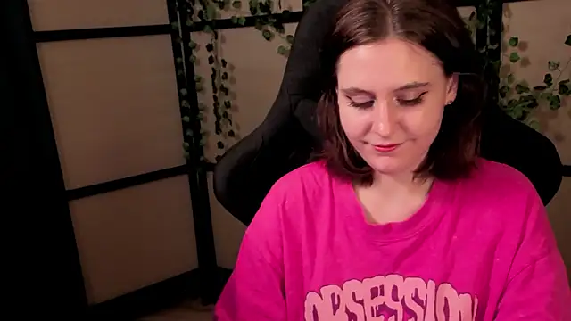 Diana Flower online show from March 25, 3:26 pm