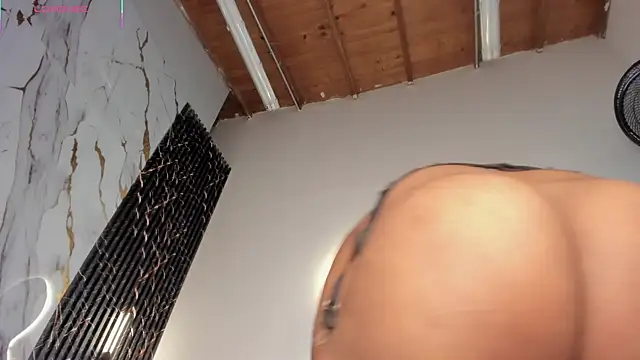 ebony hot1 online show from April 14, 1:44 pm