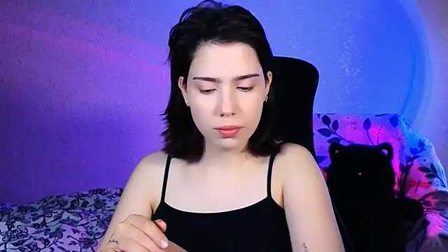 Stacy Gonzales  online show from May 20, 10:23 am