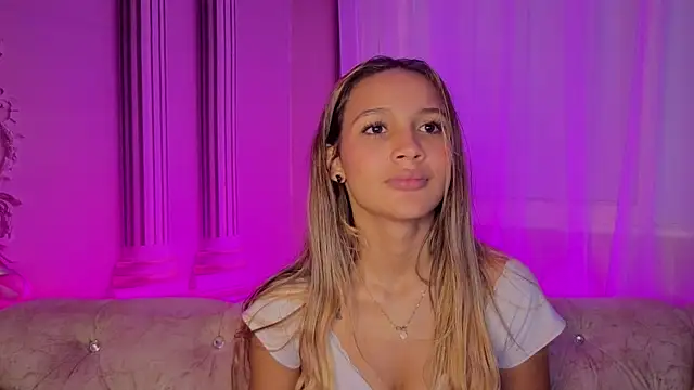 Carohorny4u online show from June 8, 1:28 am