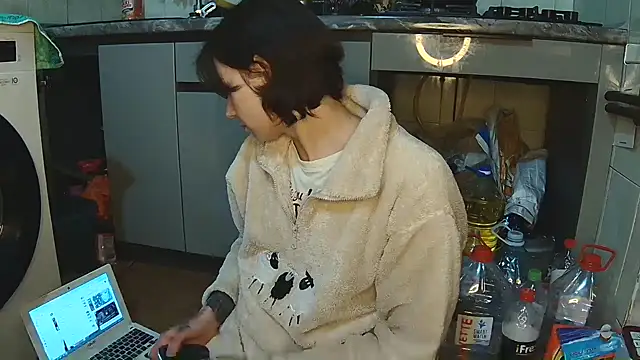 BroadFantasy online show from April 25, 5:21 pm