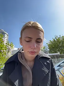 SandraCarter online show from April 23, 7:05 am