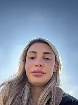 SandraCarter online show from March 15, 8:27 am