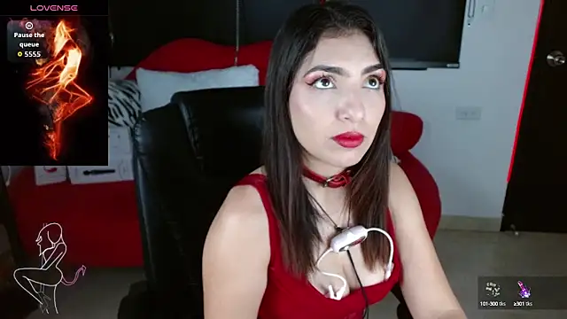 Carolaine69  online show from September 12, 2:02 pm