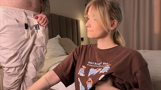 Adelovenick online show from March 12, 11:35 am