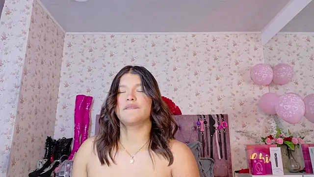 AvrillThomas online show from February 21, 7:36 pm