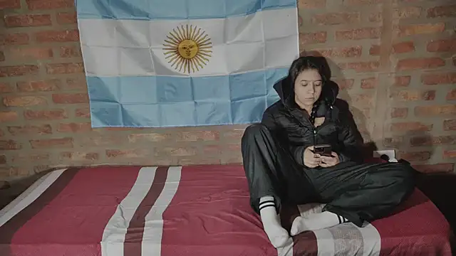 teendotados online show from June 20, 8:12 pm