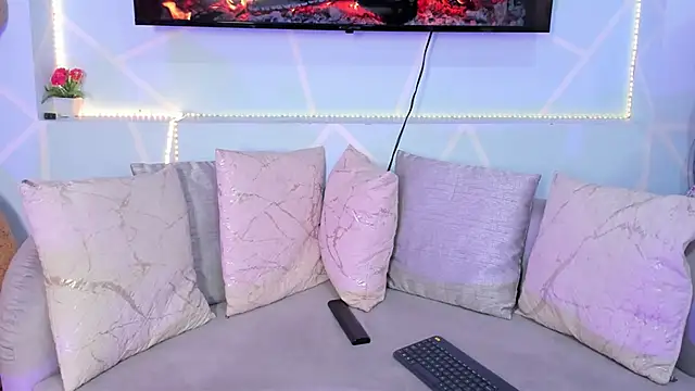 lila noa online show from October 2, 7:52 pm