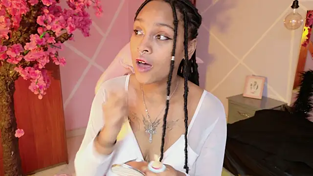 Elith noa online show from October 1, 7:41 pm