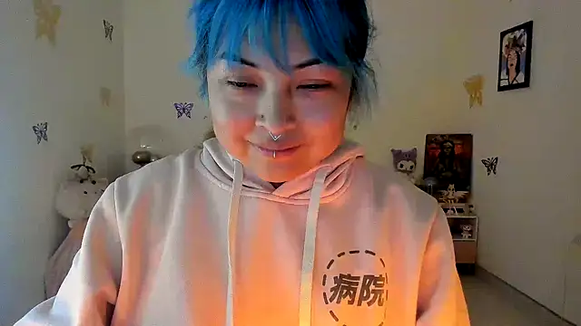 Shaddycute  online show from September 29, 3:11 am