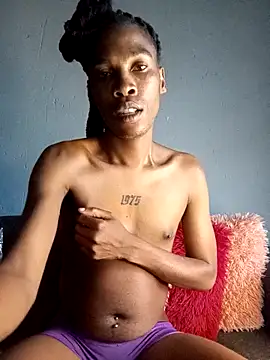 hoittytoittyxx online show from October 27, 4:13 pm