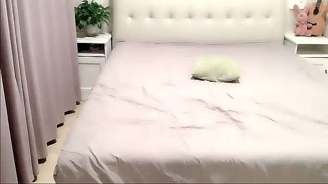 aisha123123 online show from September 19, 2:49 pm