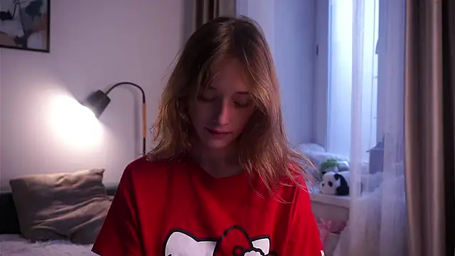 EdlinHargus online show from October 24, 1:45 am