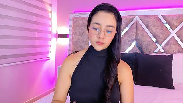 Susa1userma  online show from May 30, 11:52 am