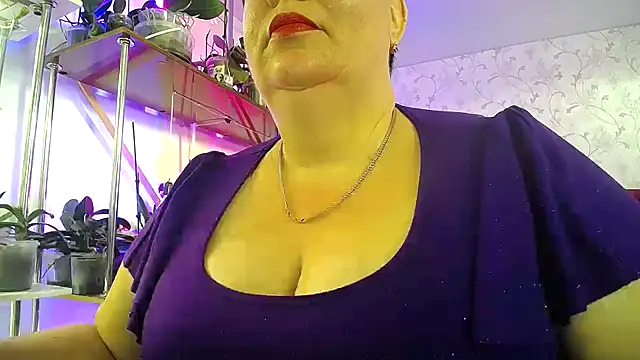  Sweet Woman online show from February 28, 10:03 am