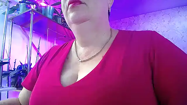  Sweet Woman online show from September 23, 4:32 am