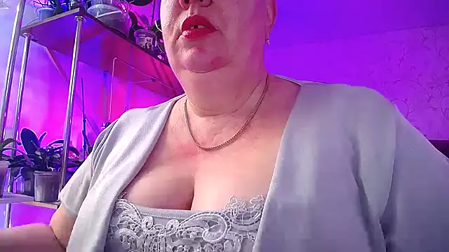  Sweet Woman online show from February 23, 1:43 pm