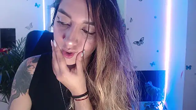 Lia-mitch online show from February 20, 1:56 pm