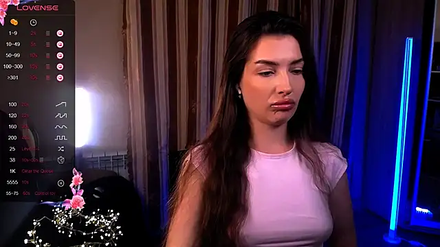 Laura Bess online show from June 27, 4:46 pm