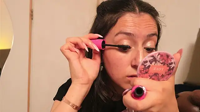 Sweet Sammy  online show from March 5, 8:04 pm