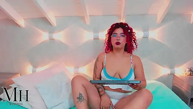 MizzHell online show from March 10, 4:05 am