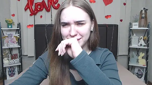 LauraHlot online show from March 28, 7:24 pm